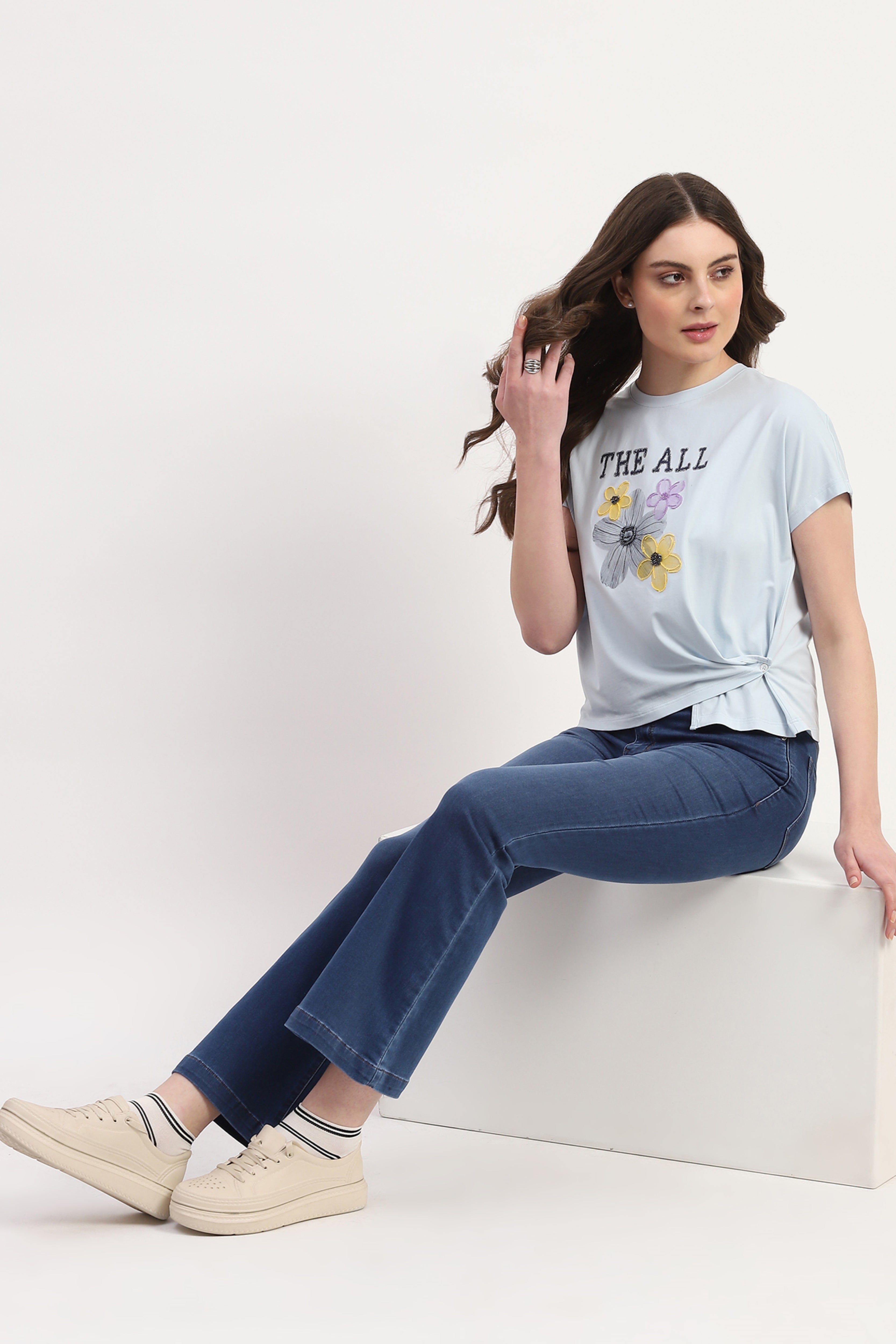 Blue Denim Solid Jeans