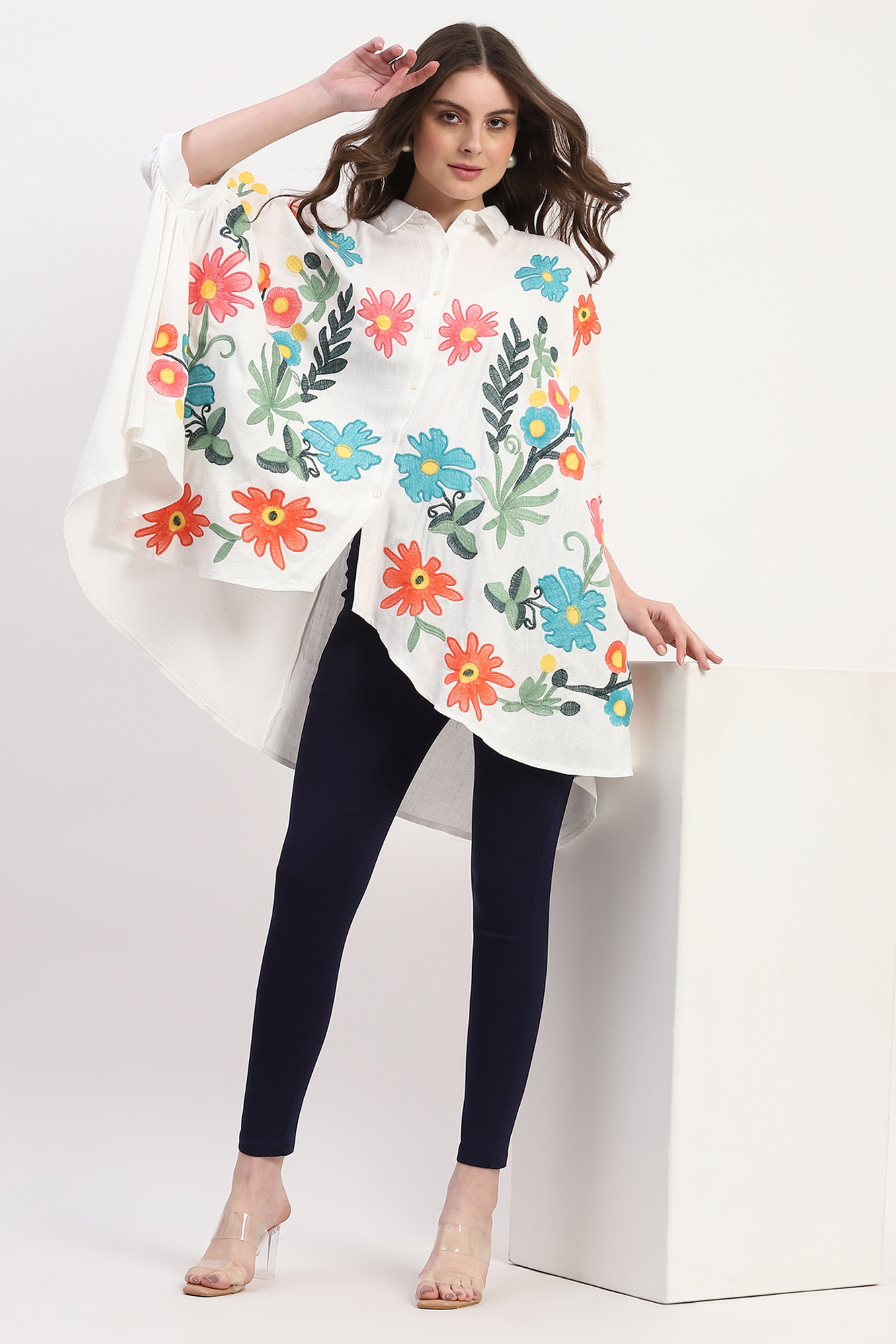 White Cotton Floral Embroidery Tunic