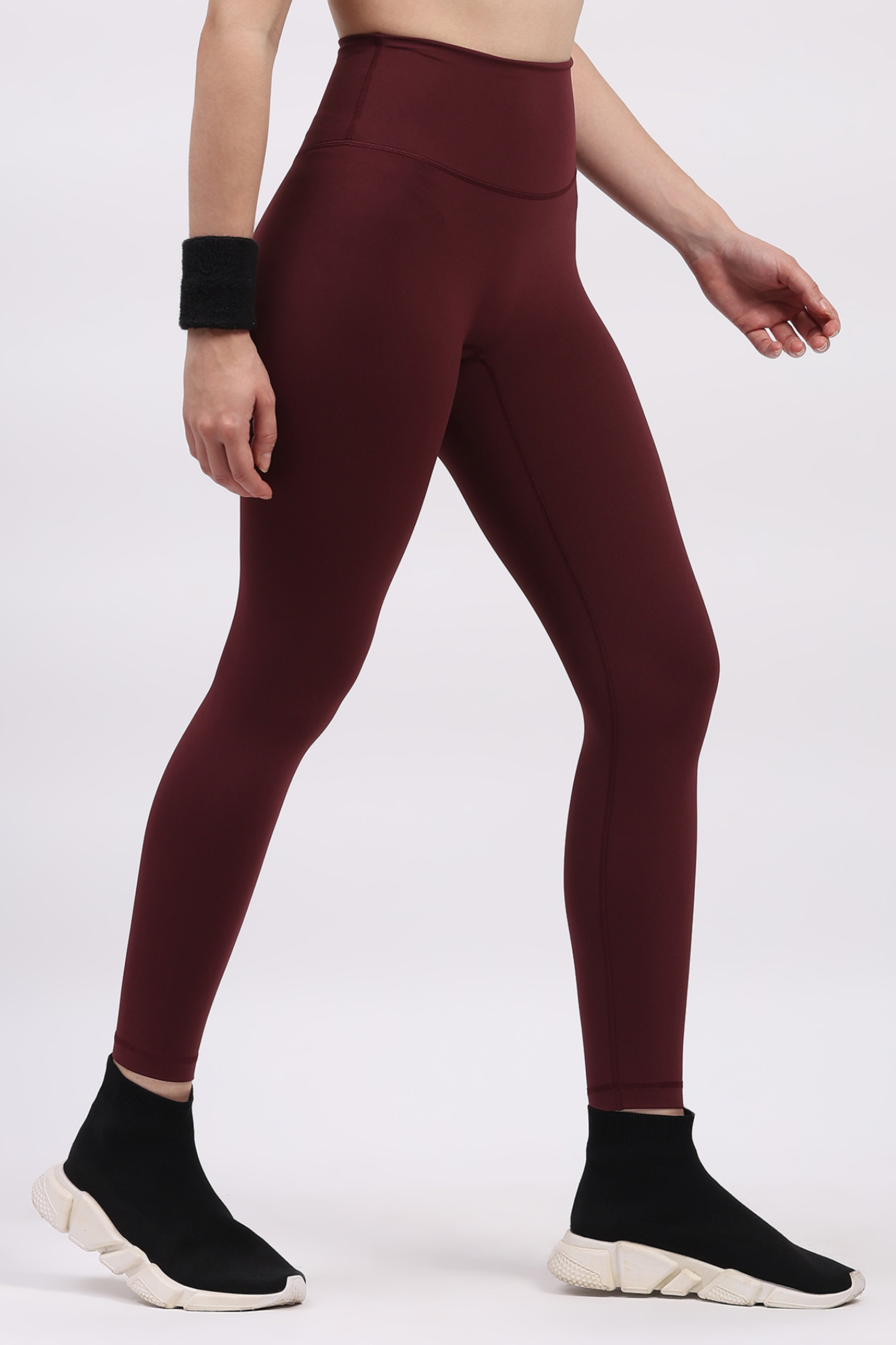 Wine Ultra Stretchable Active Leggings