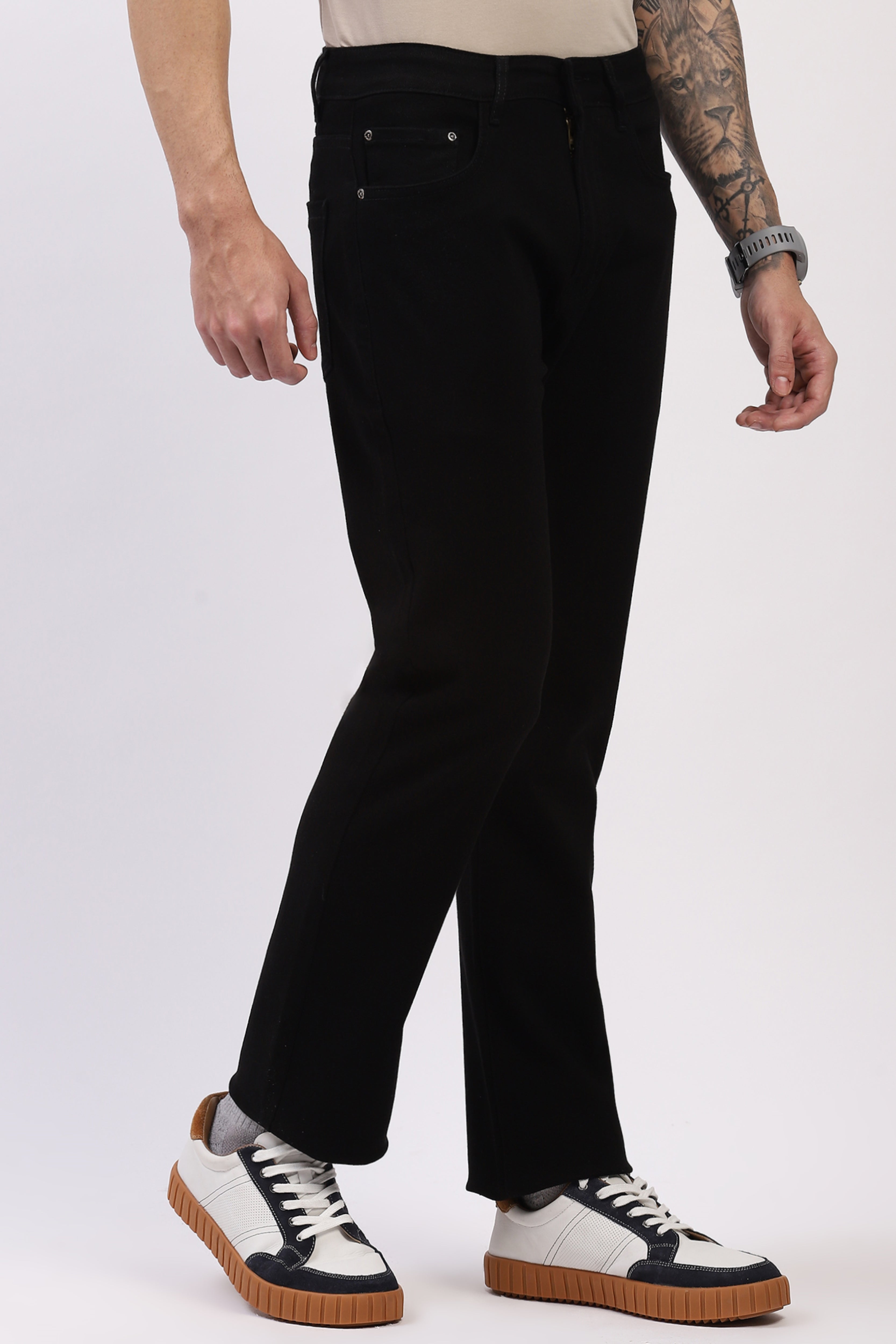 Black Straight Fit Basic Jeans