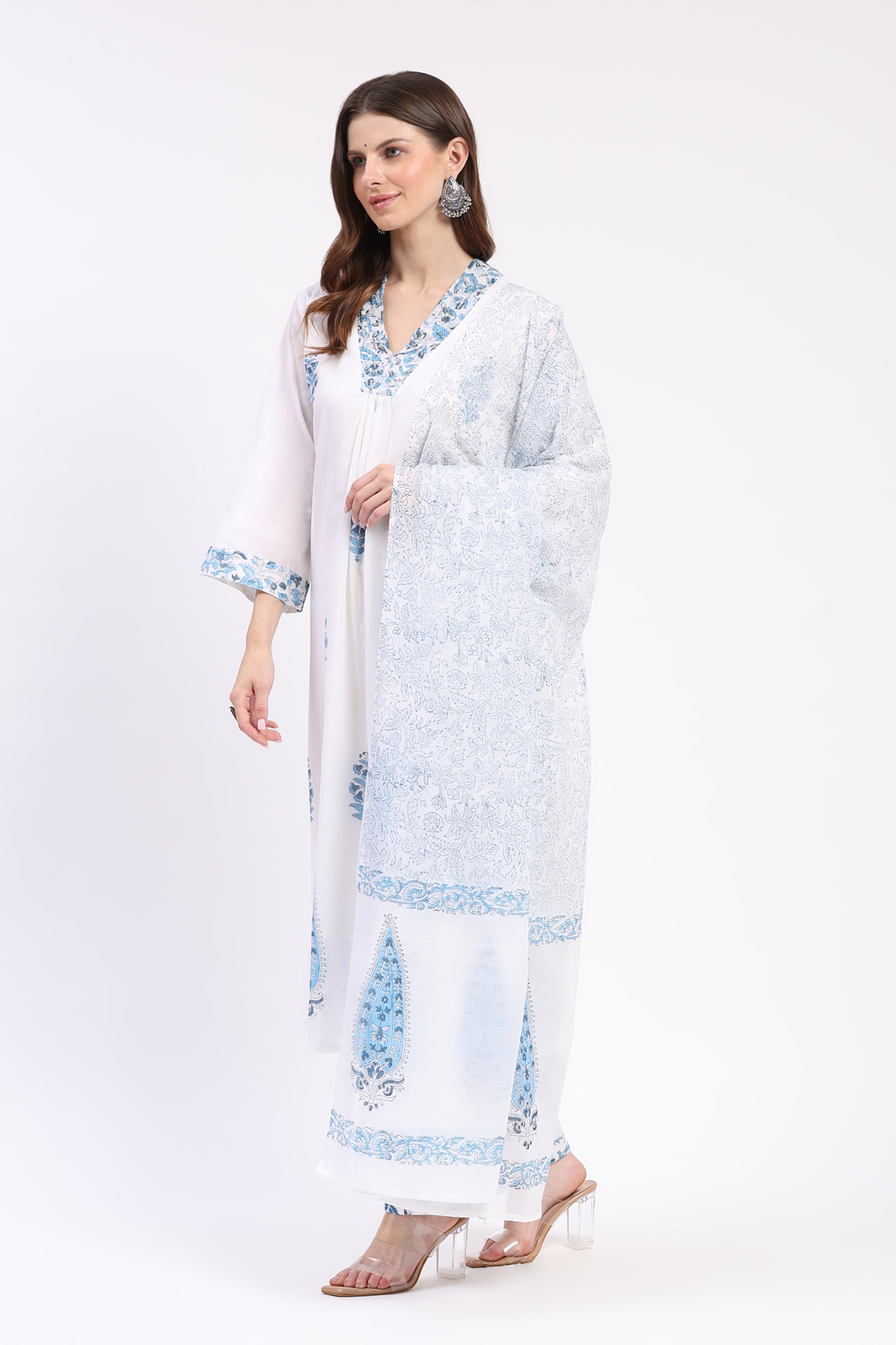 Elegant Summer White Floral Suit Set