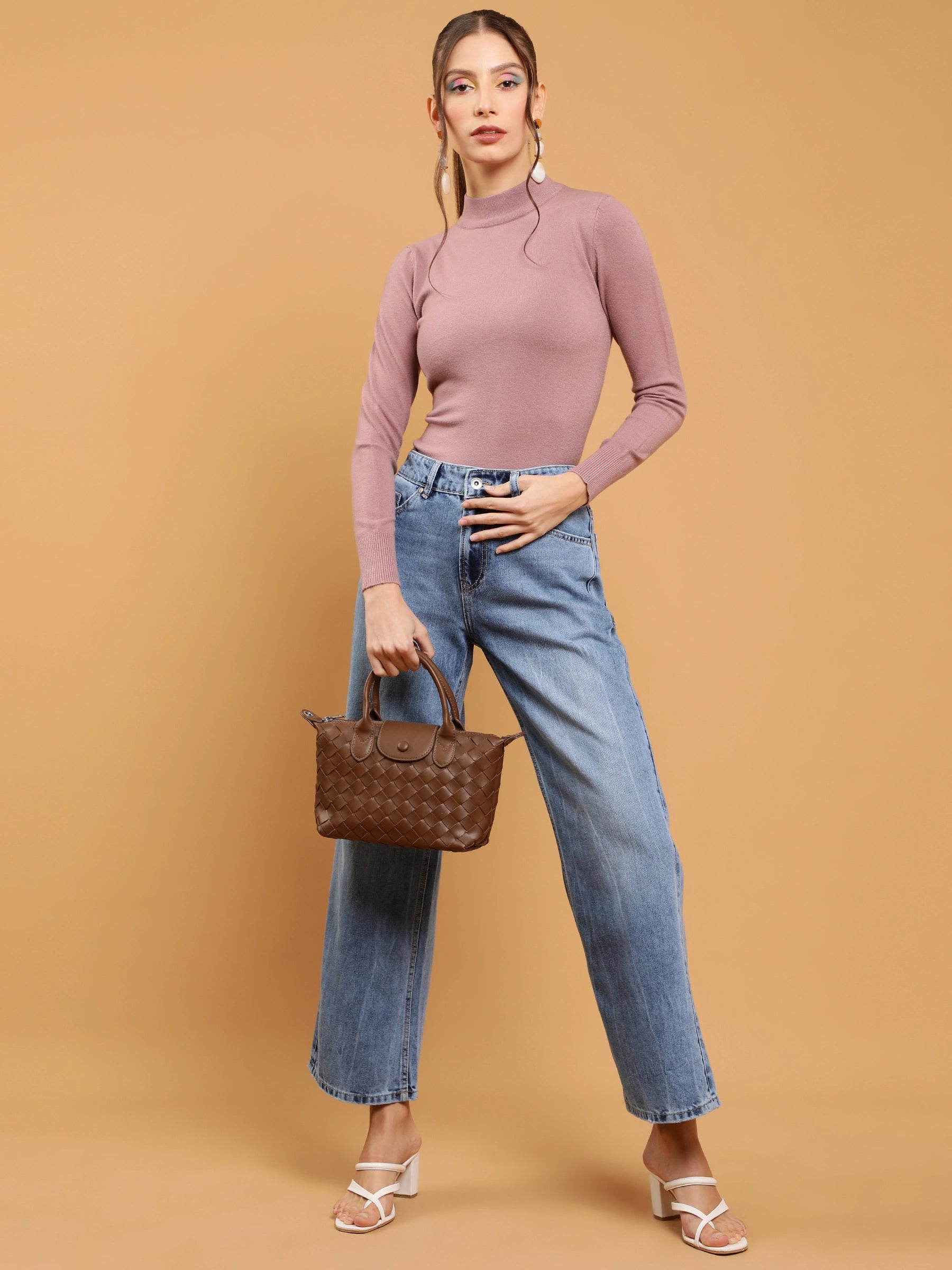 women mid blue ankle length jeans