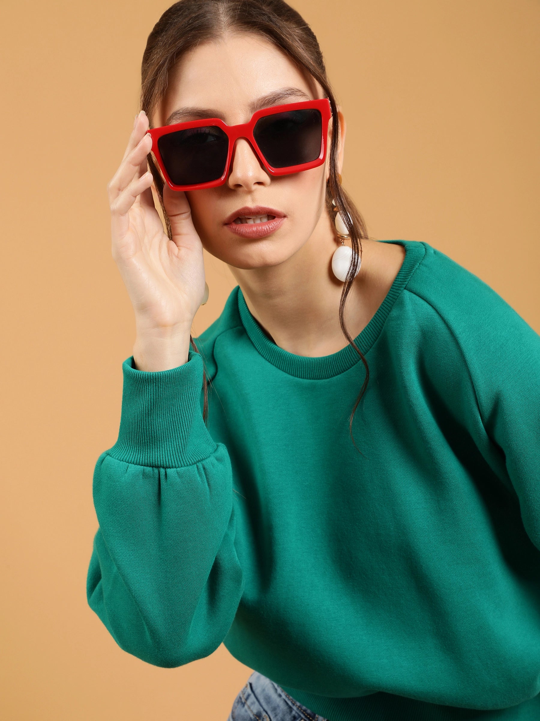 Women Green Raglan Sleeves Loose Fit Fleece Sweatshirt - Global Republic