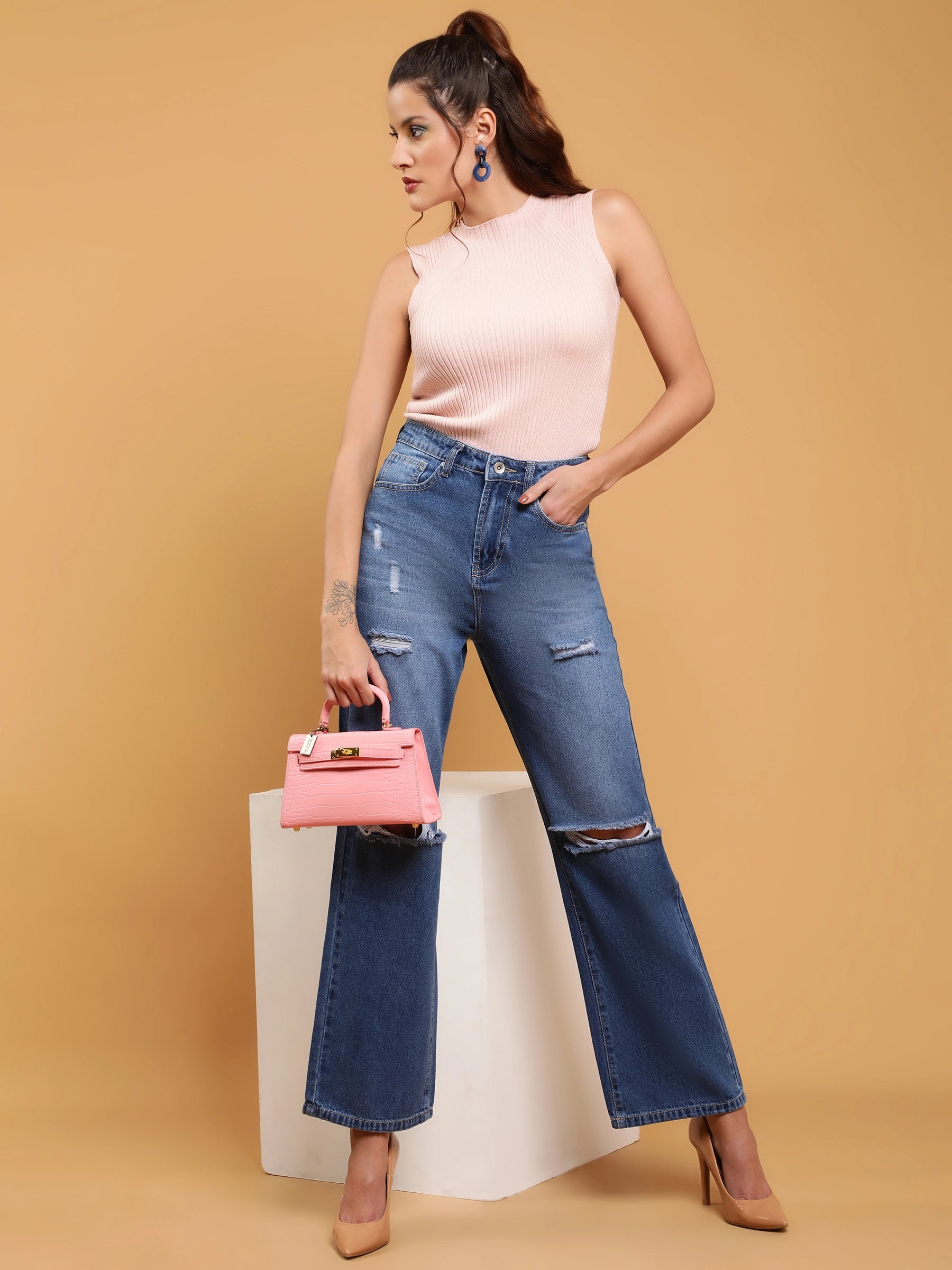 Distressed Knee Straight Leg Jeans - Global Republic