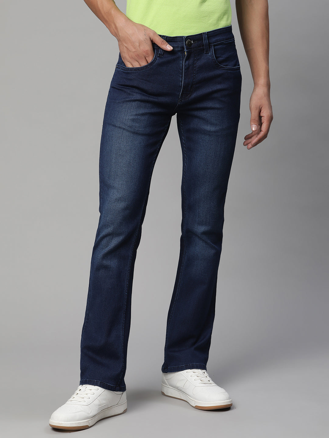 Men Blue Faded Straight Denim Jeans - Global Republic