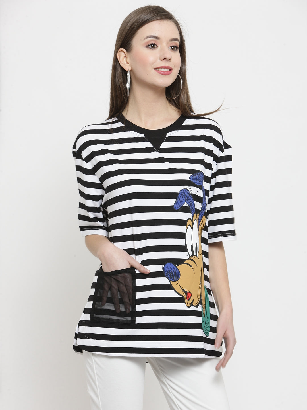 Women Black Striped Round Neck Regular Fit T-Shirts