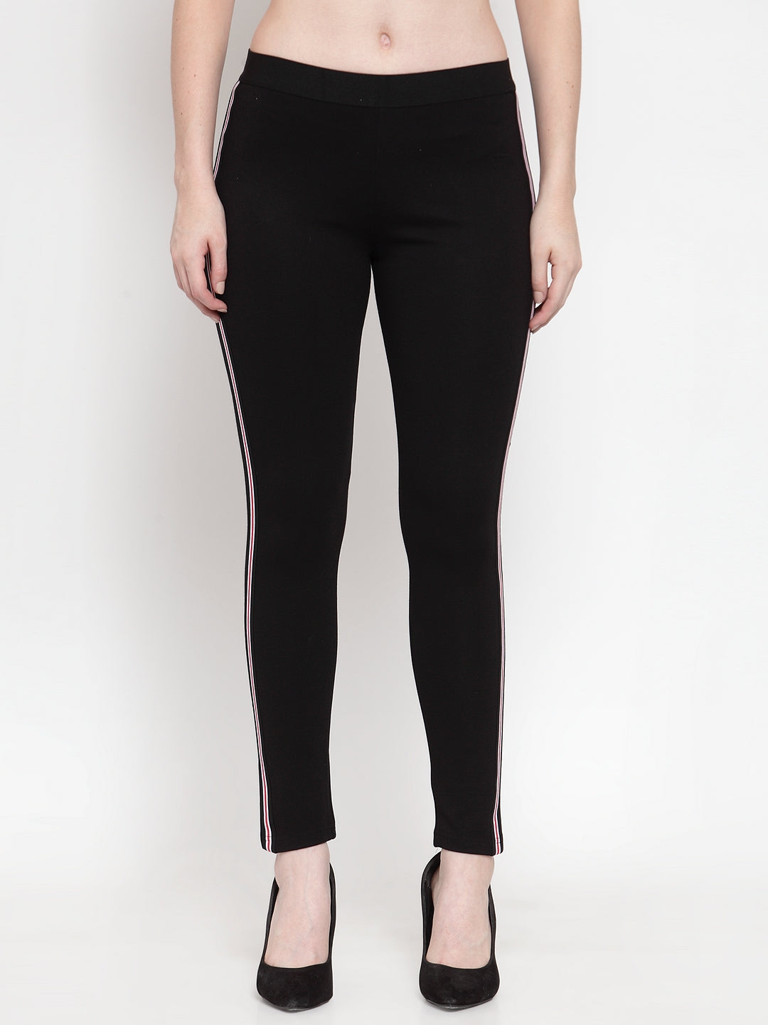 Women Black Solid Jeggings