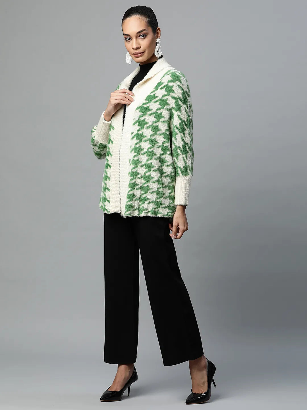 Women Green Shawl Collar Houndstooth Shrug - Global Republic