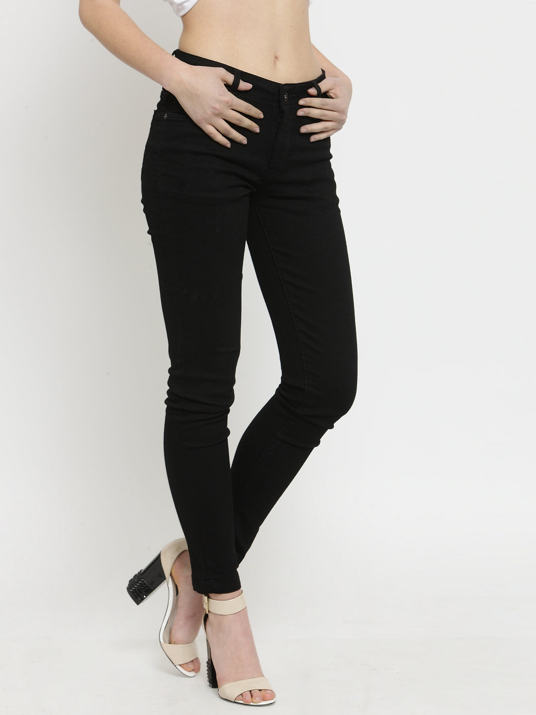 Women Black Solid Jeans - Global Republic