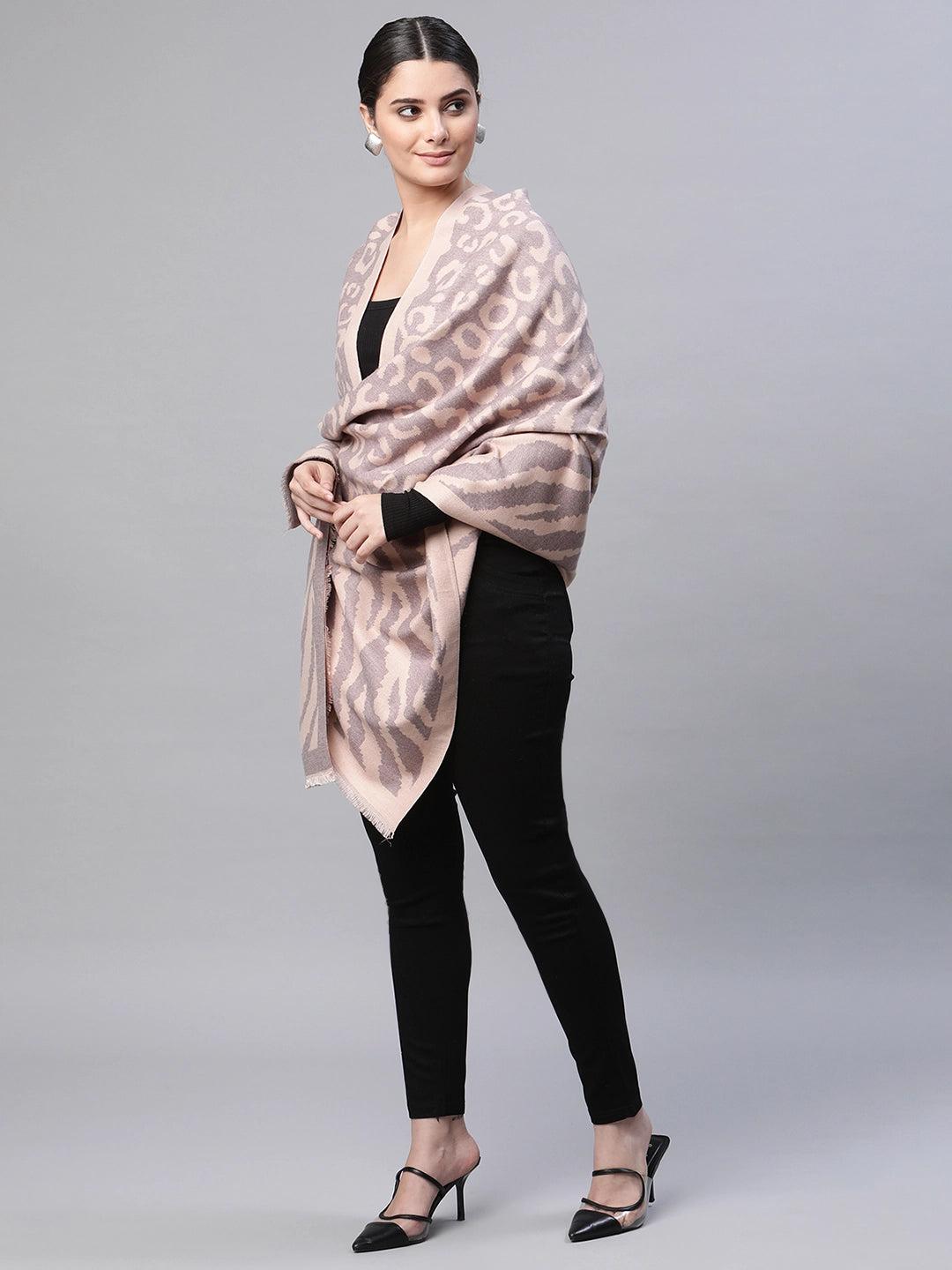 Pink Jacquard Stole