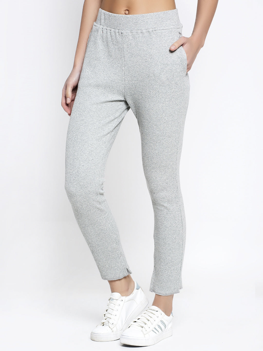 Women Grey Solid Jegging