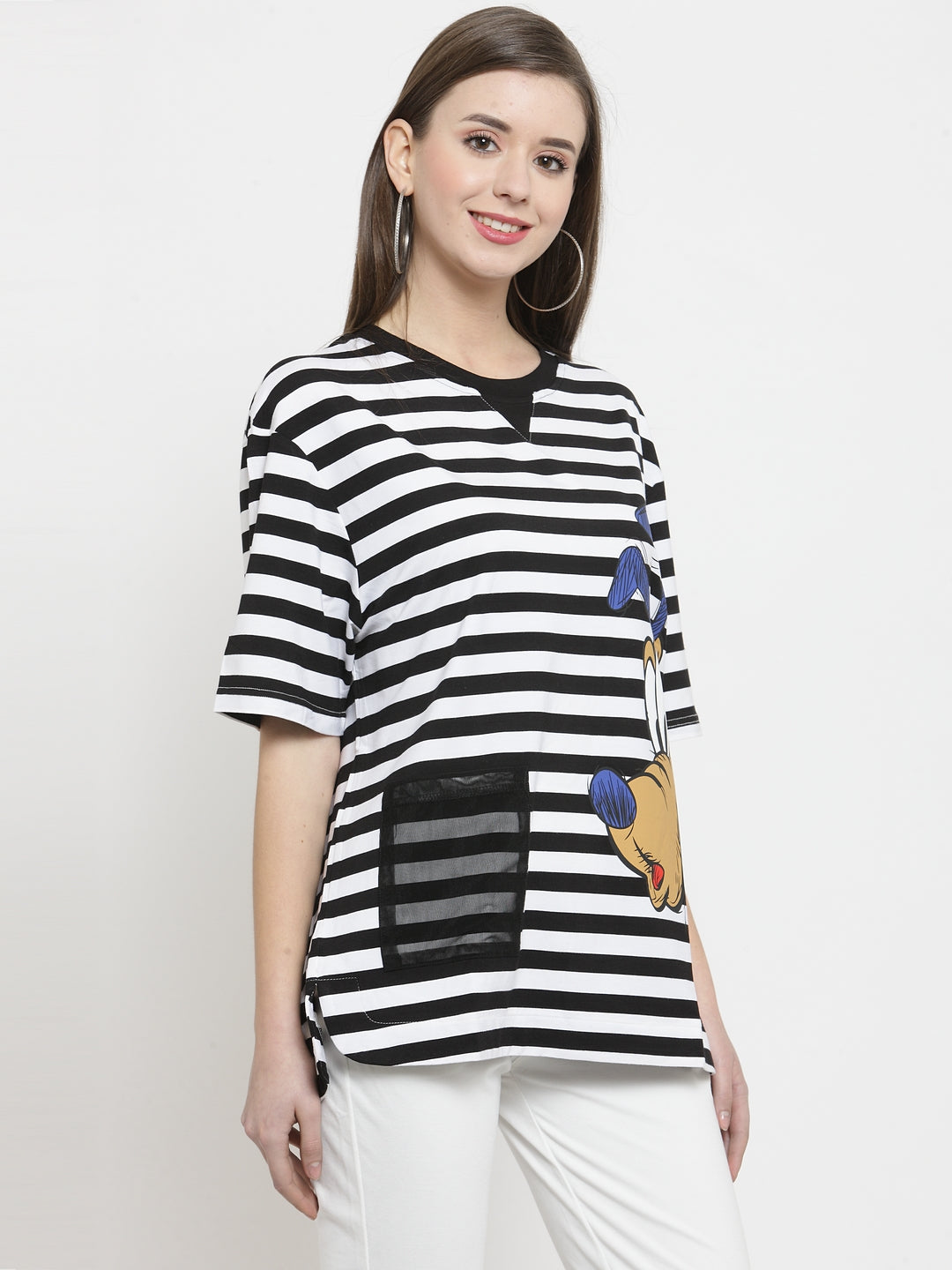 Women Black Striped Round Neck Regular Fit T-Shirts