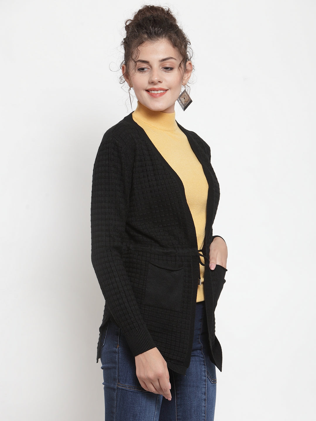 Women Black Long Sleeves Solid Shrug