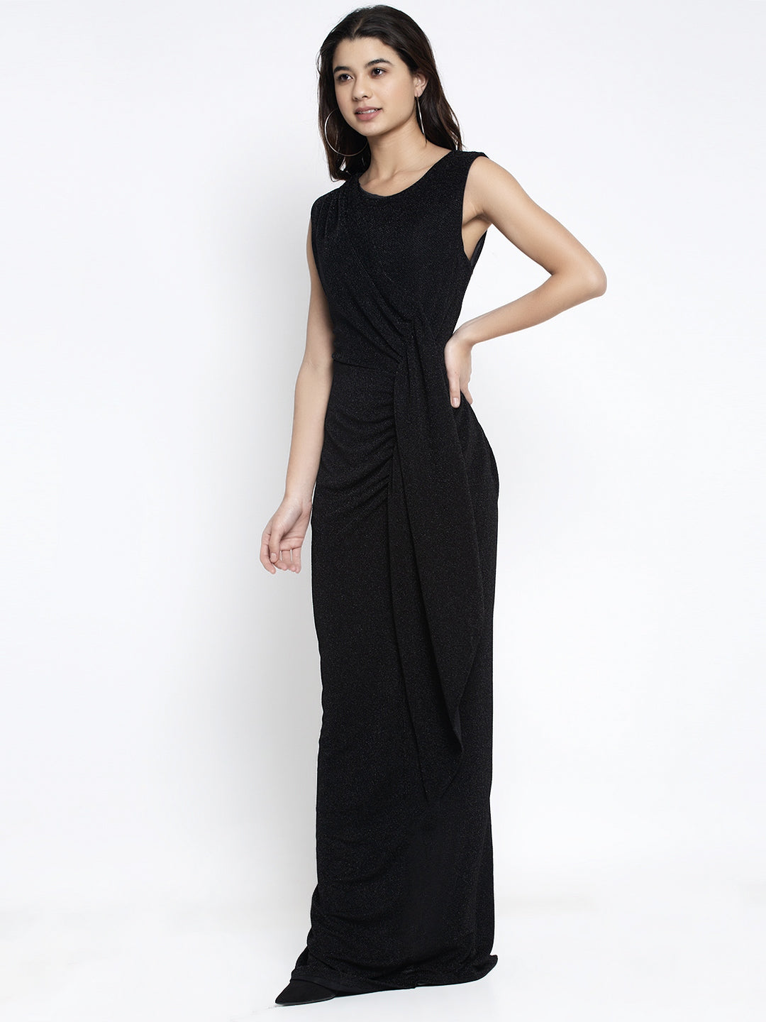 women black round neck solid dresses