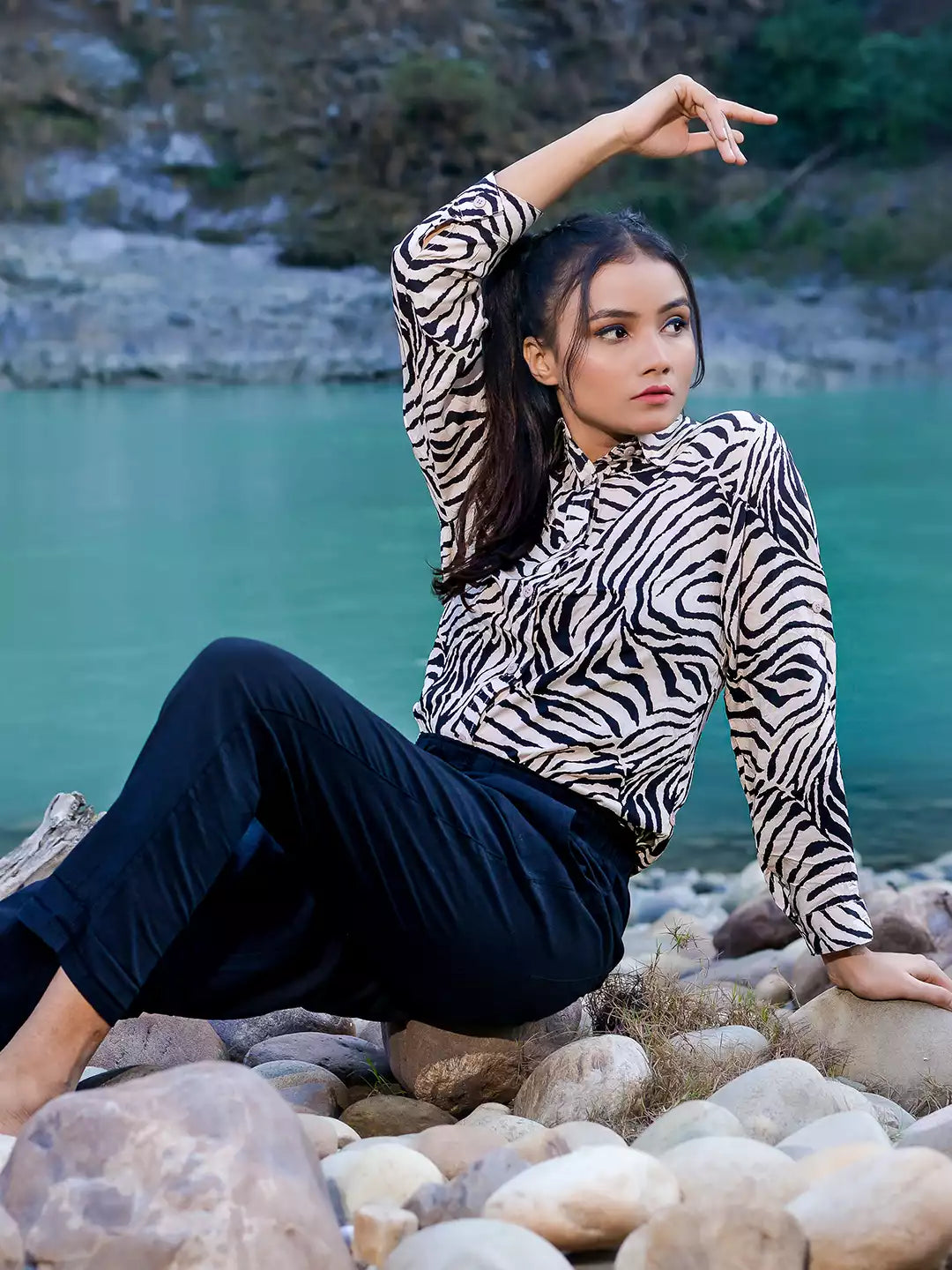 Women Regular Fit Printed Shirt - Global Republic