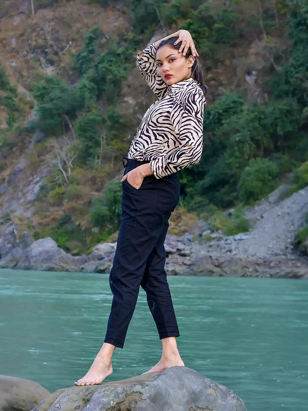 Women Regular Fit Printed Shirt - Global Republic