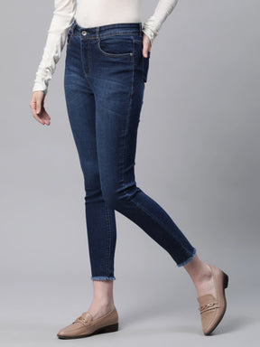 Women Lightly Washed Mid Rise Dark Blue Skinny Jeans