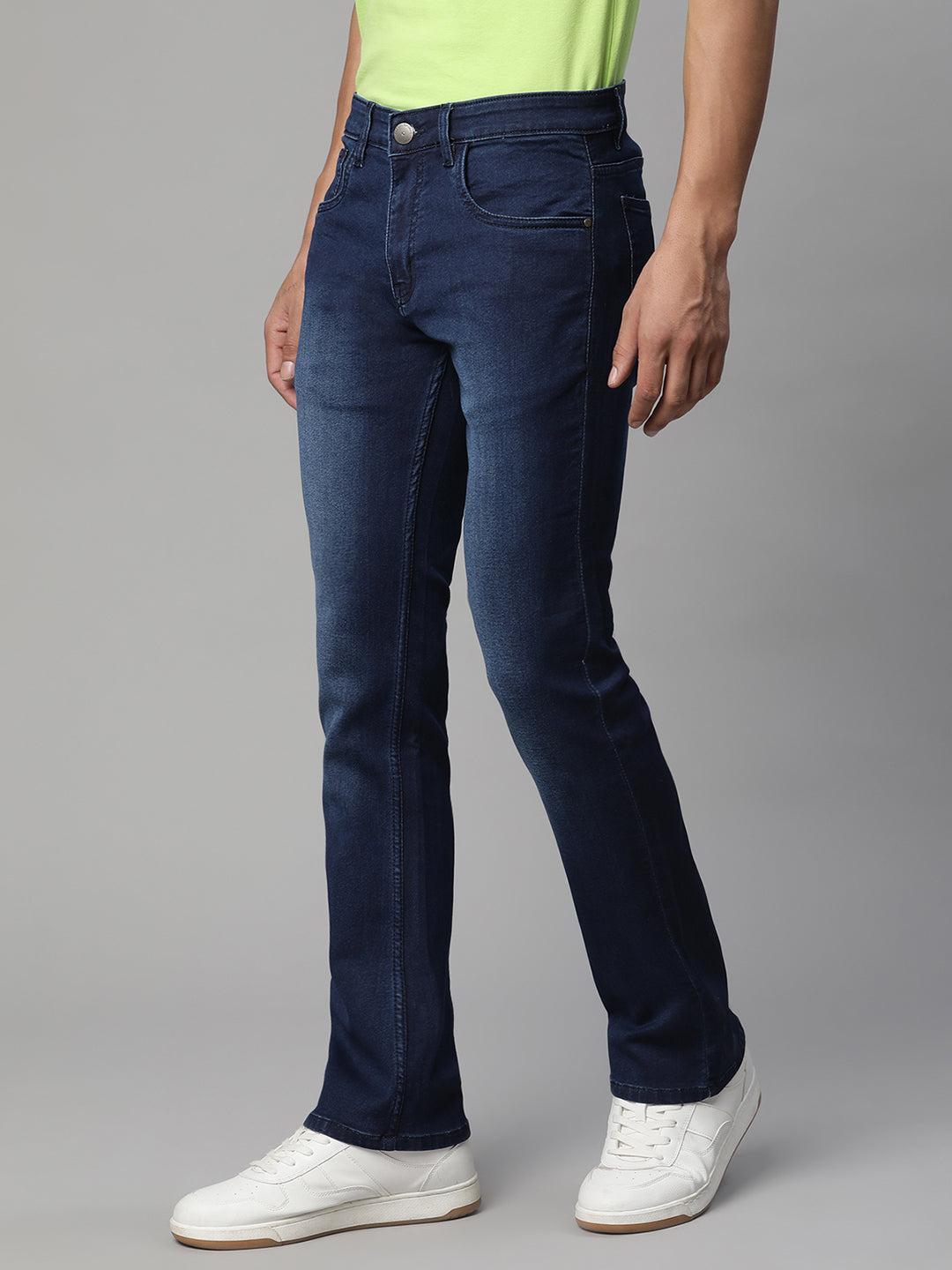 Men Blue Faded Straight Denim Jeans - Global Republic