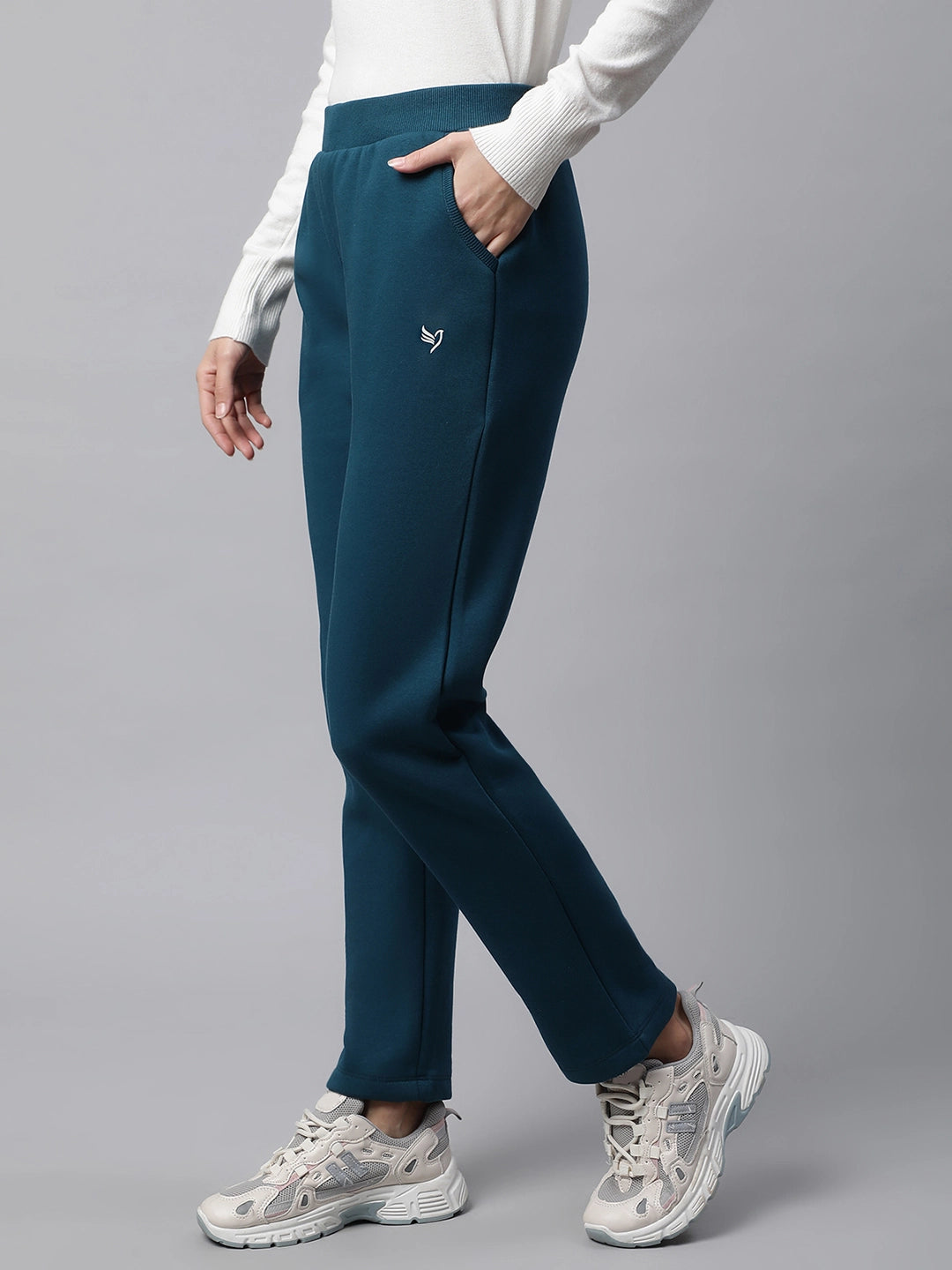 Women Teal Straight Leg Mid Rise Track Pants With Pockets