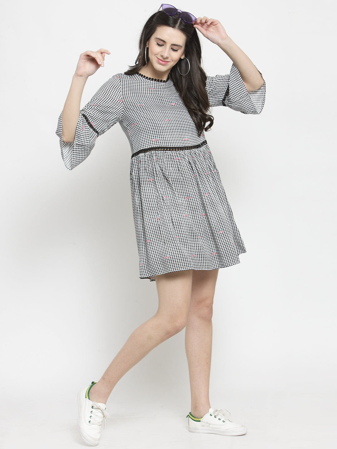 Women Black Checked Round Neck Shift Dress