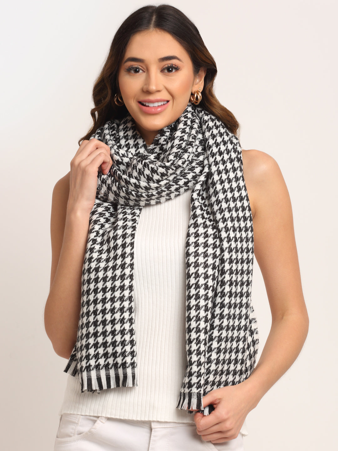 Women Black Acrylic Checked Stole - Global Republic