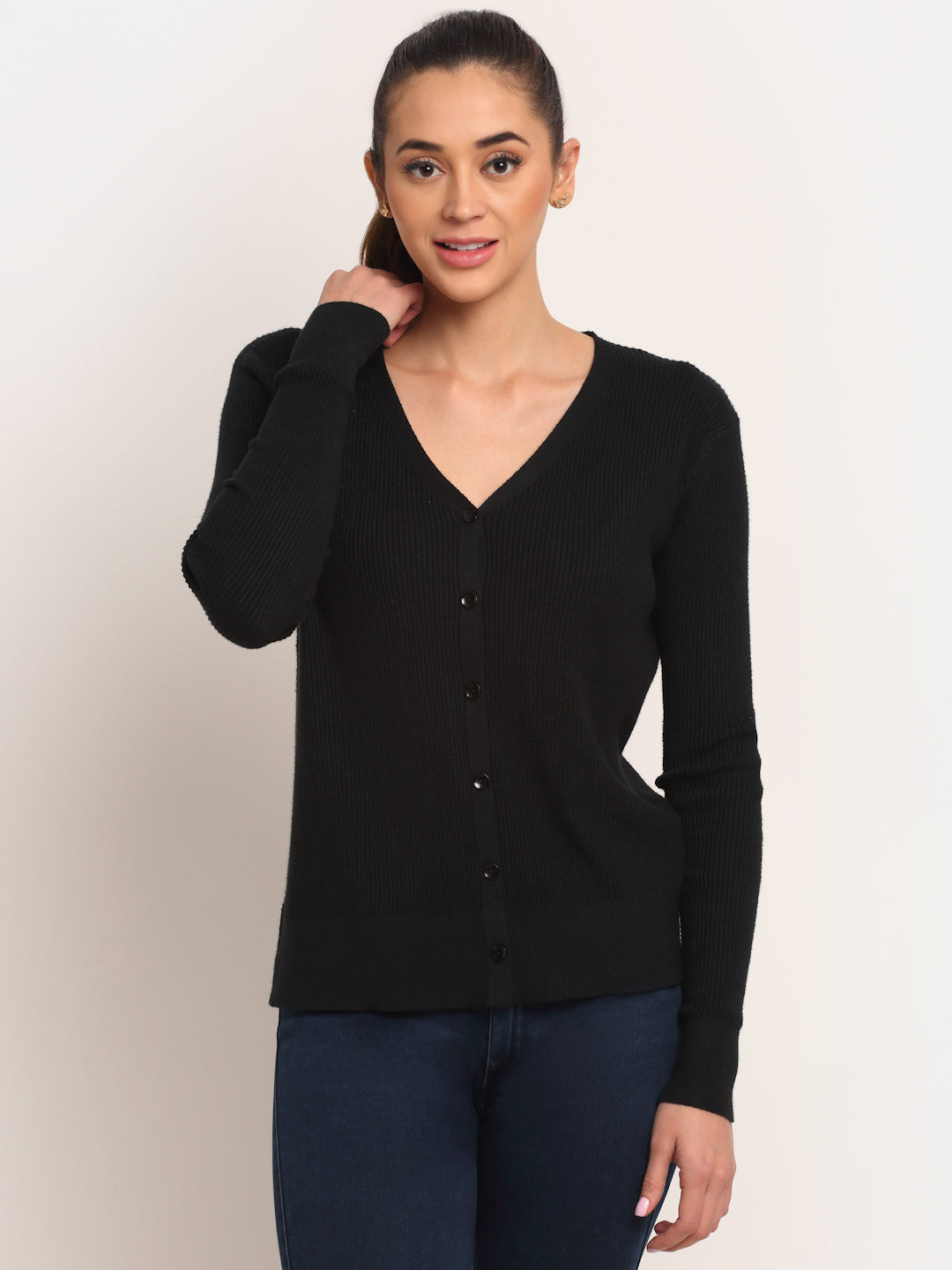 Women Black VNeck Solid CardiganGlobal Republic