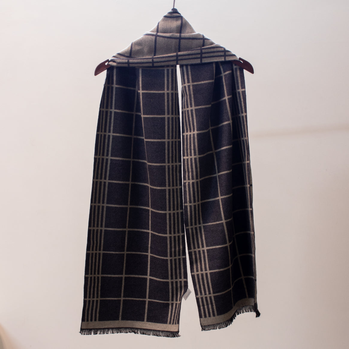 Men Checked Grey Muffler