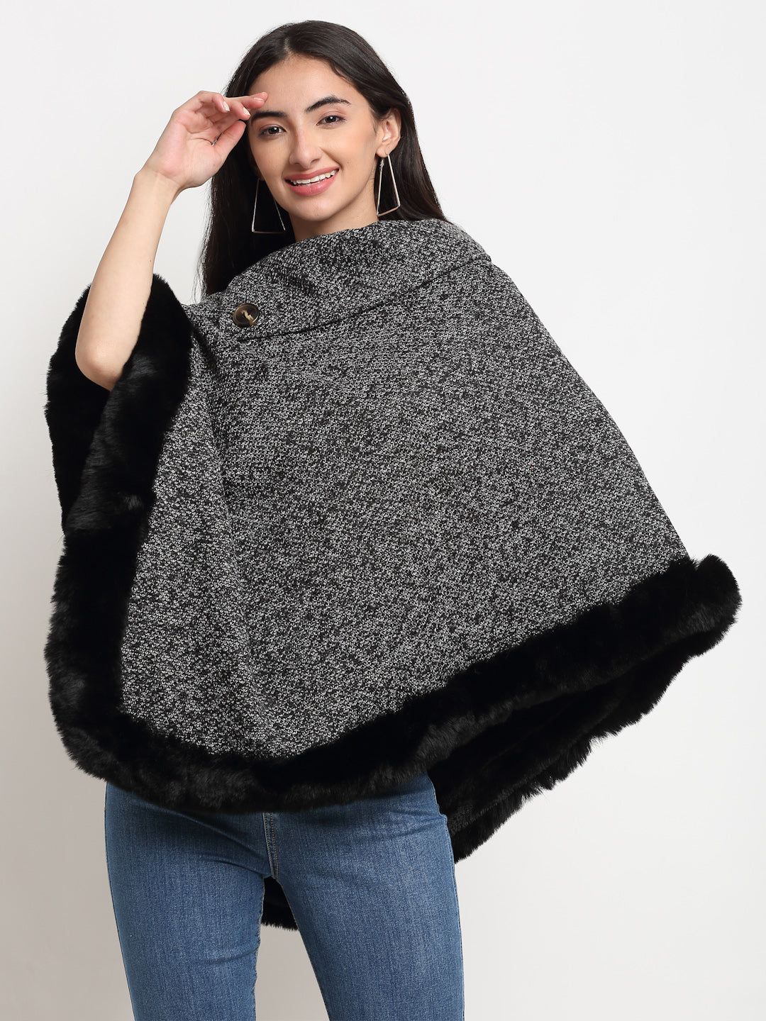 Women Black Round Neck Solid Ponchu