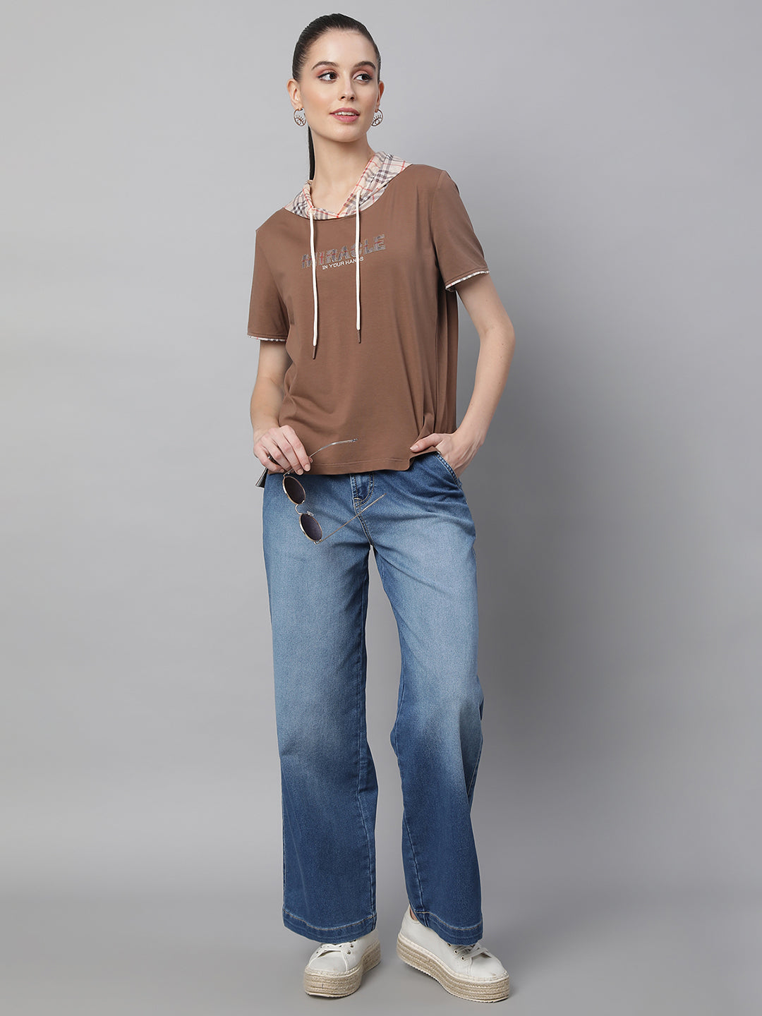 Women Light Blue Loose Fit Wide Leg Stretchable Jeans - Global Republic