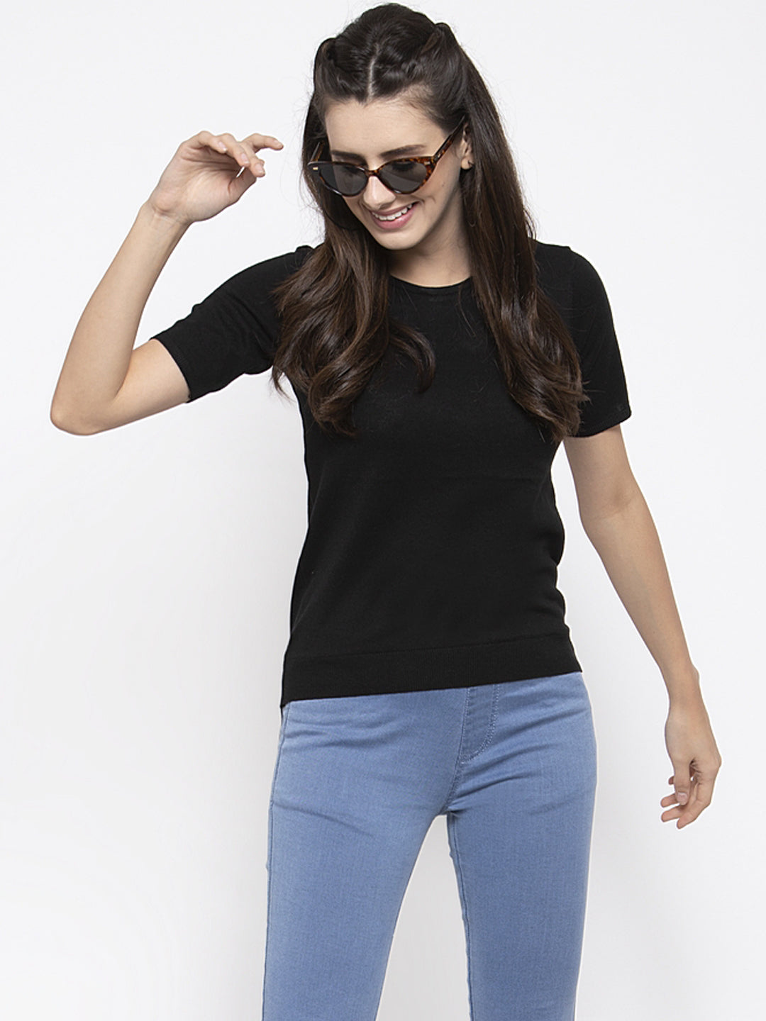 Women Solid Black Round Neck T-Shirt