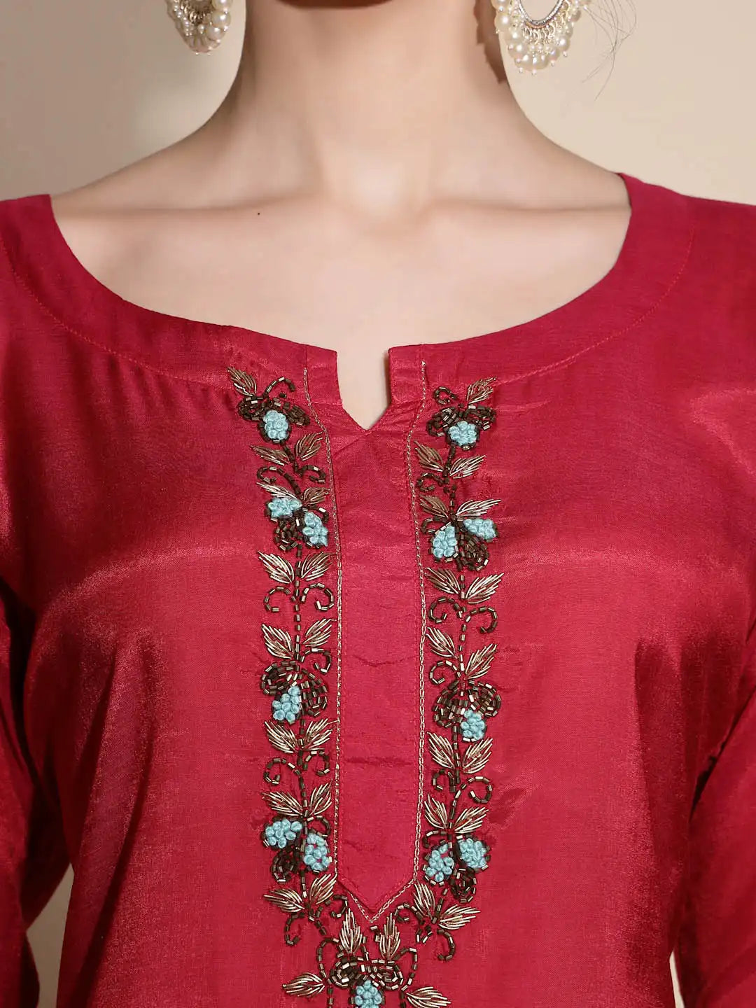 Fuchsia Embroidered Three Quarter Sleeves Slit Crew Neck Cotton Kurta Set With Banarasi Dupatta - Global Republic