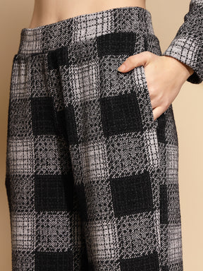 Women Black Checkered Turtle Neck Full Sleeve Loose fit Co-ord Set
