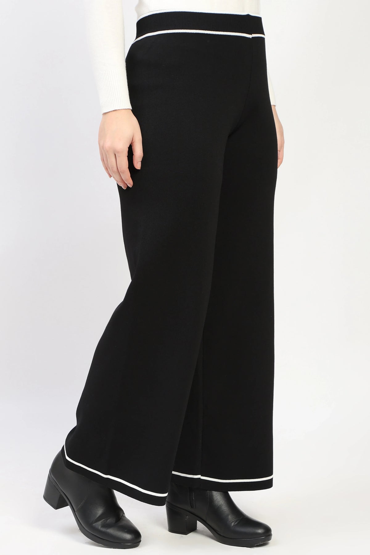 Black Straight Fit Knitted Lower-Global Republic