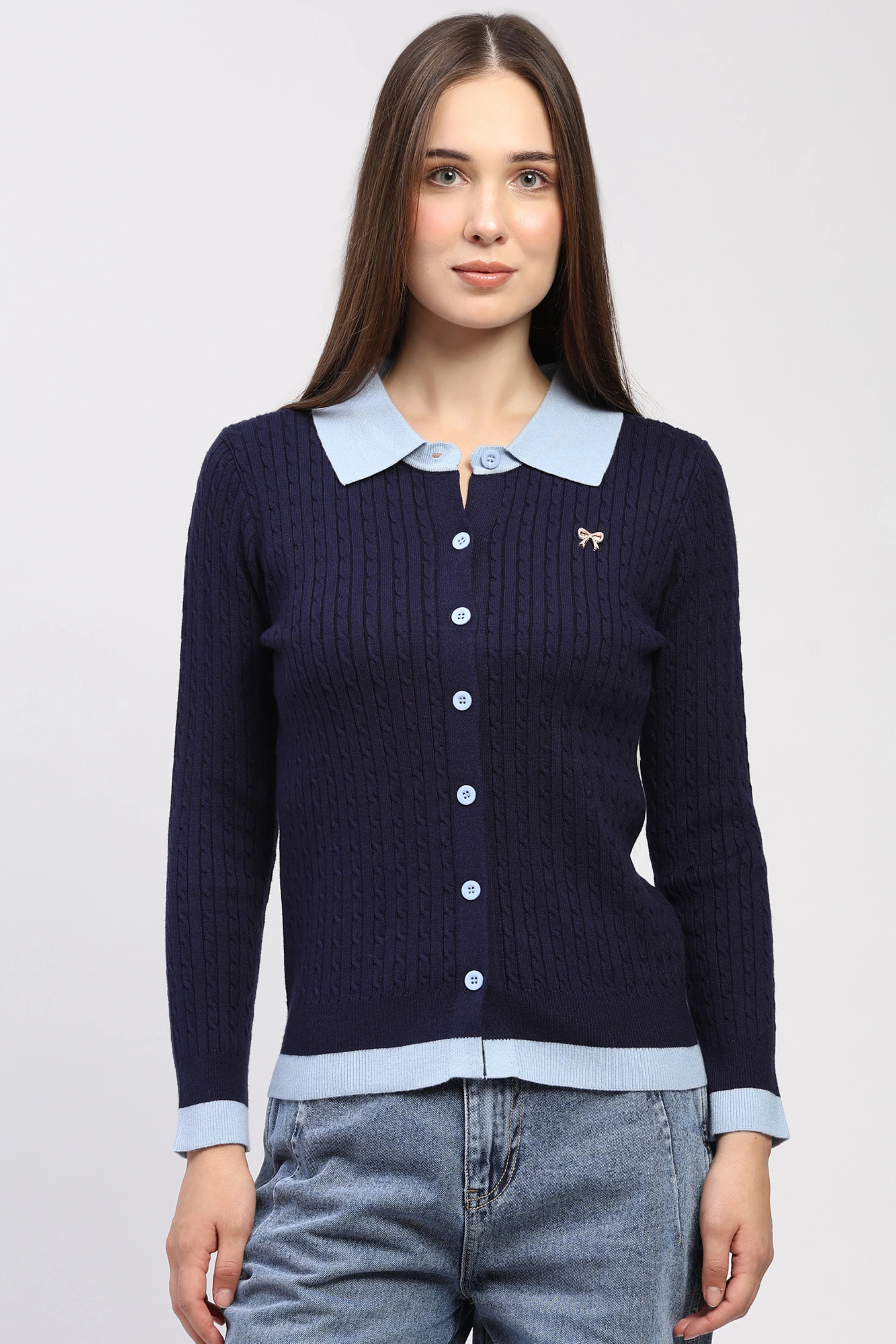 Navy Contrast Collar Pullover