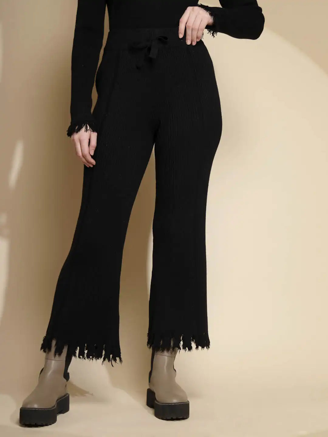 Solid Black Knitted Mid Rise Fringed Lower