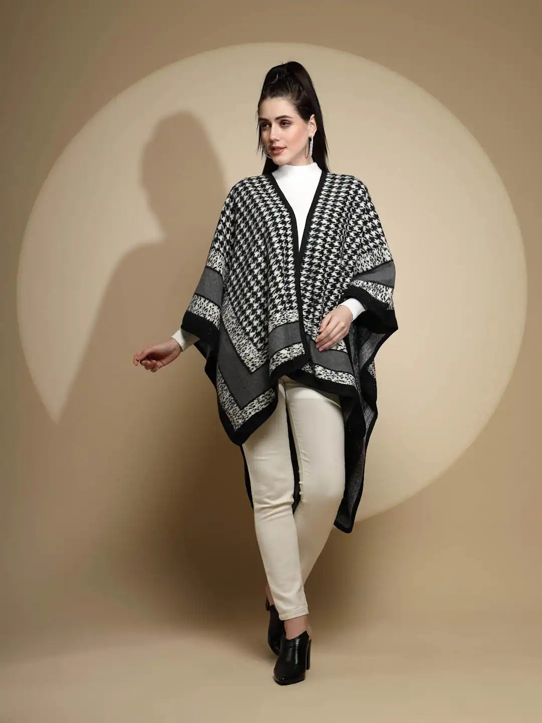 Black Check Print Kimono Sleeve V-Neck Acrylic Cape