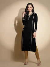 Black Embroidered Full Sleeve V-Neck Woolen Kurta