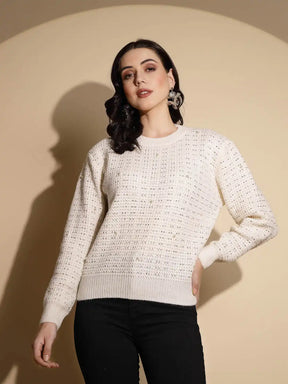 Off White Solid Full Sleeve Crew Neck Knitted Pullover