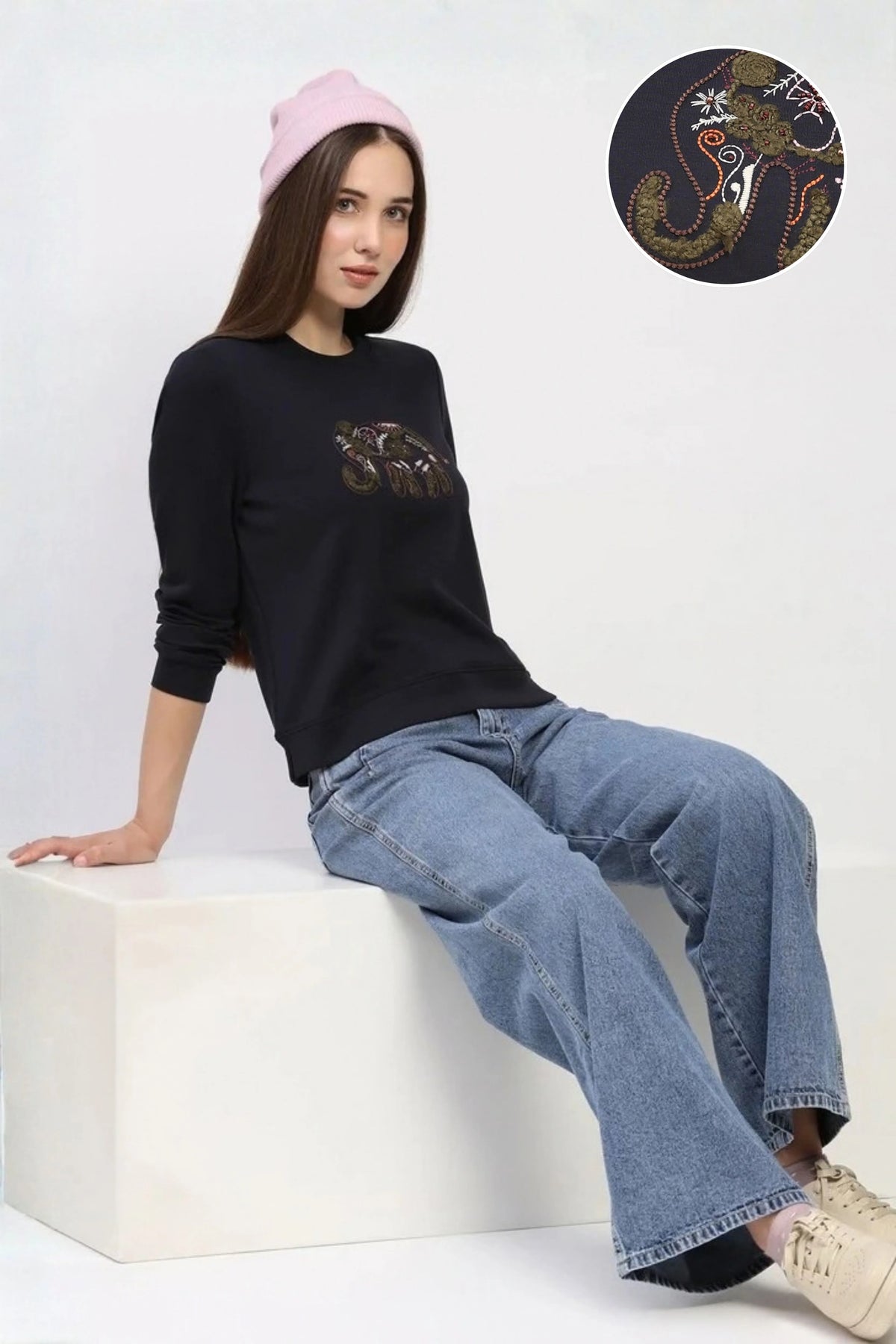 Embroidered Navy Sweatshirt