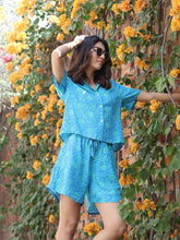 Royal Floral Print Rayon Loose Fit Shirt