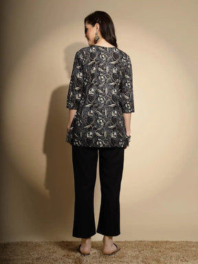 Black Embroidered Three Quarter Sleeves Round With V-Neck Tunic
