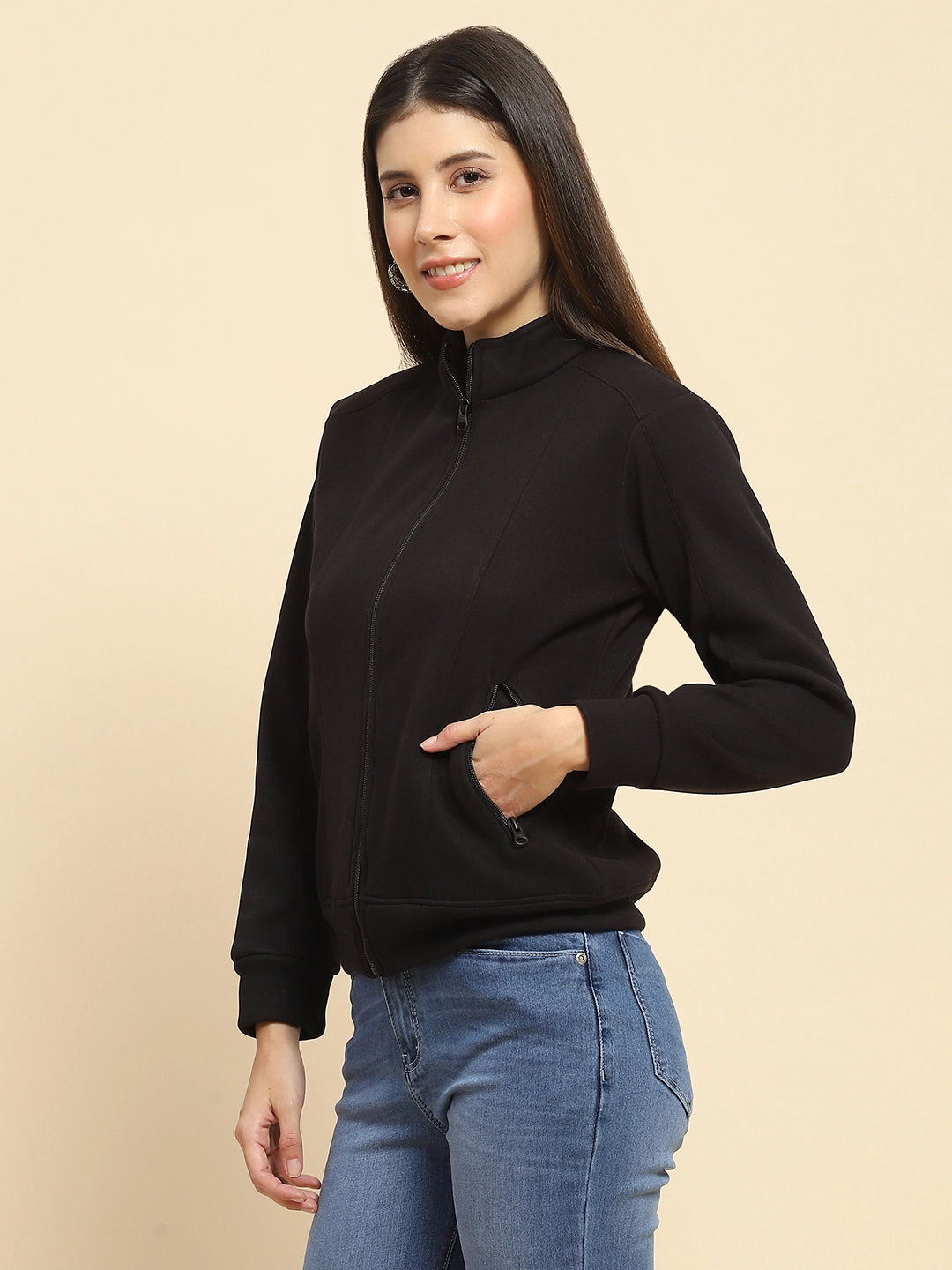 Black Poly Blend Solid Sweatshirt