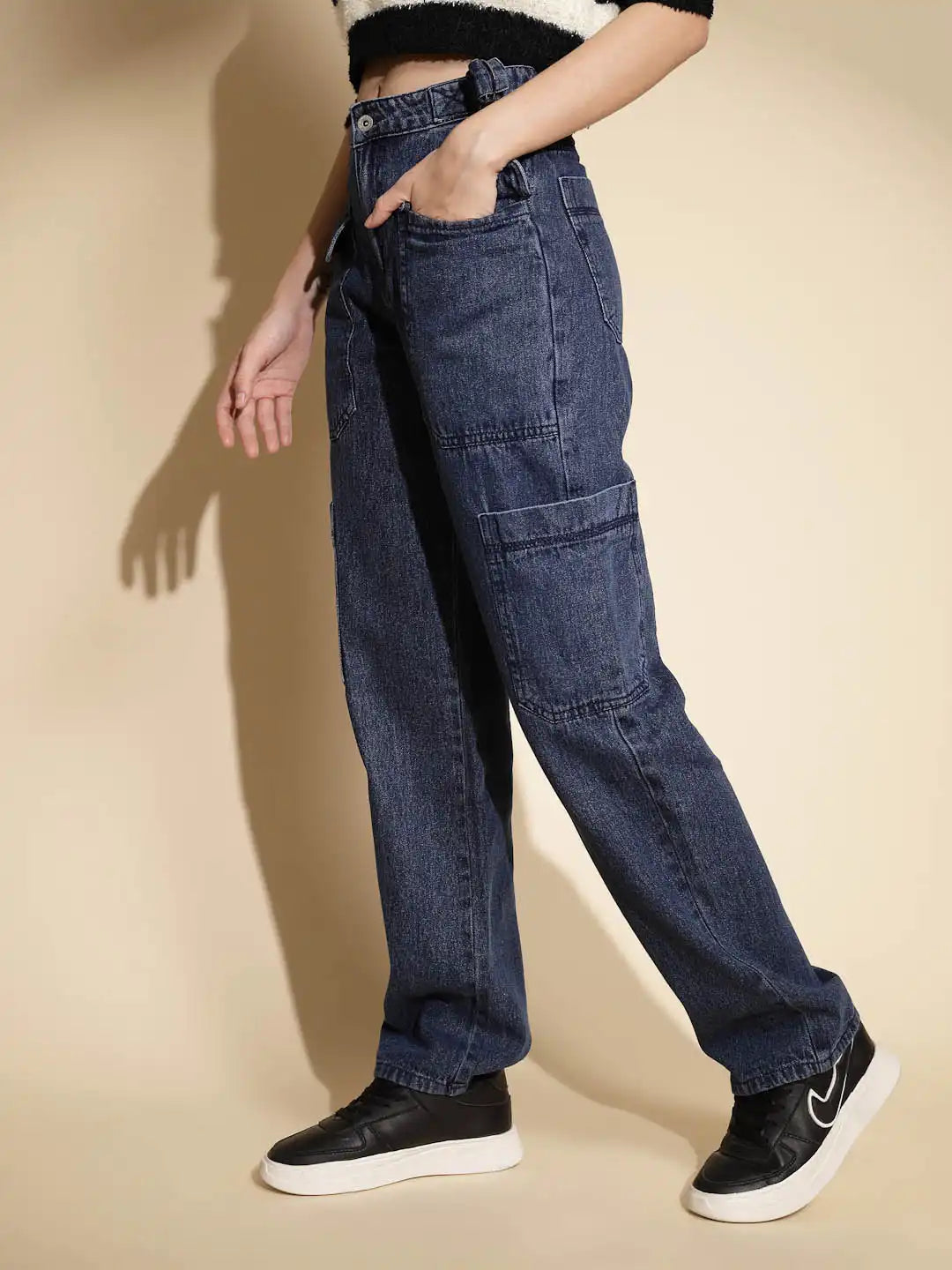 Blue Solid Relaxed fit High Rise jeans - Global Republic