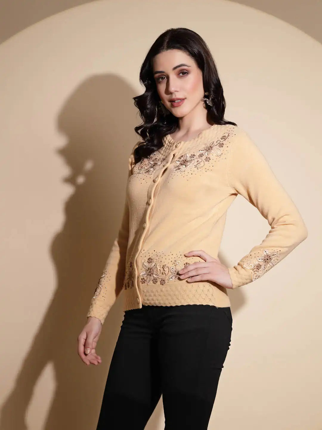 Women's Embroidery Round Neck Beige Cardigan