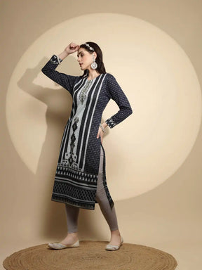Blue Embellished Full Sleeve Crew Neck Woolen Kurta