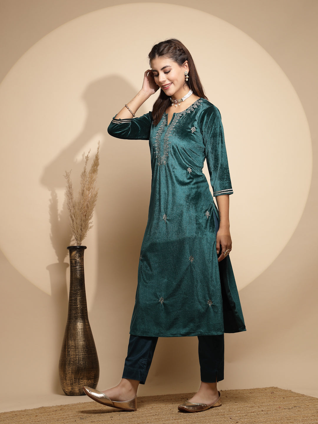 Embroidered V-Neck Velvet Kurta