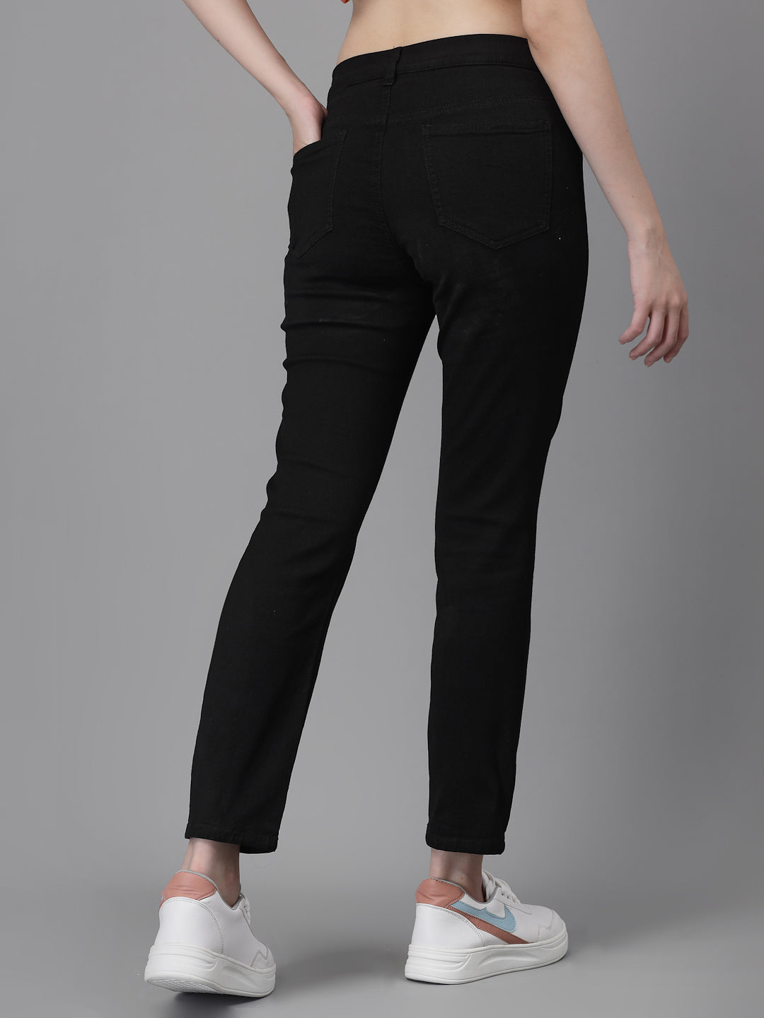 Women Ankle Length Black Denim Stretchable Jegging