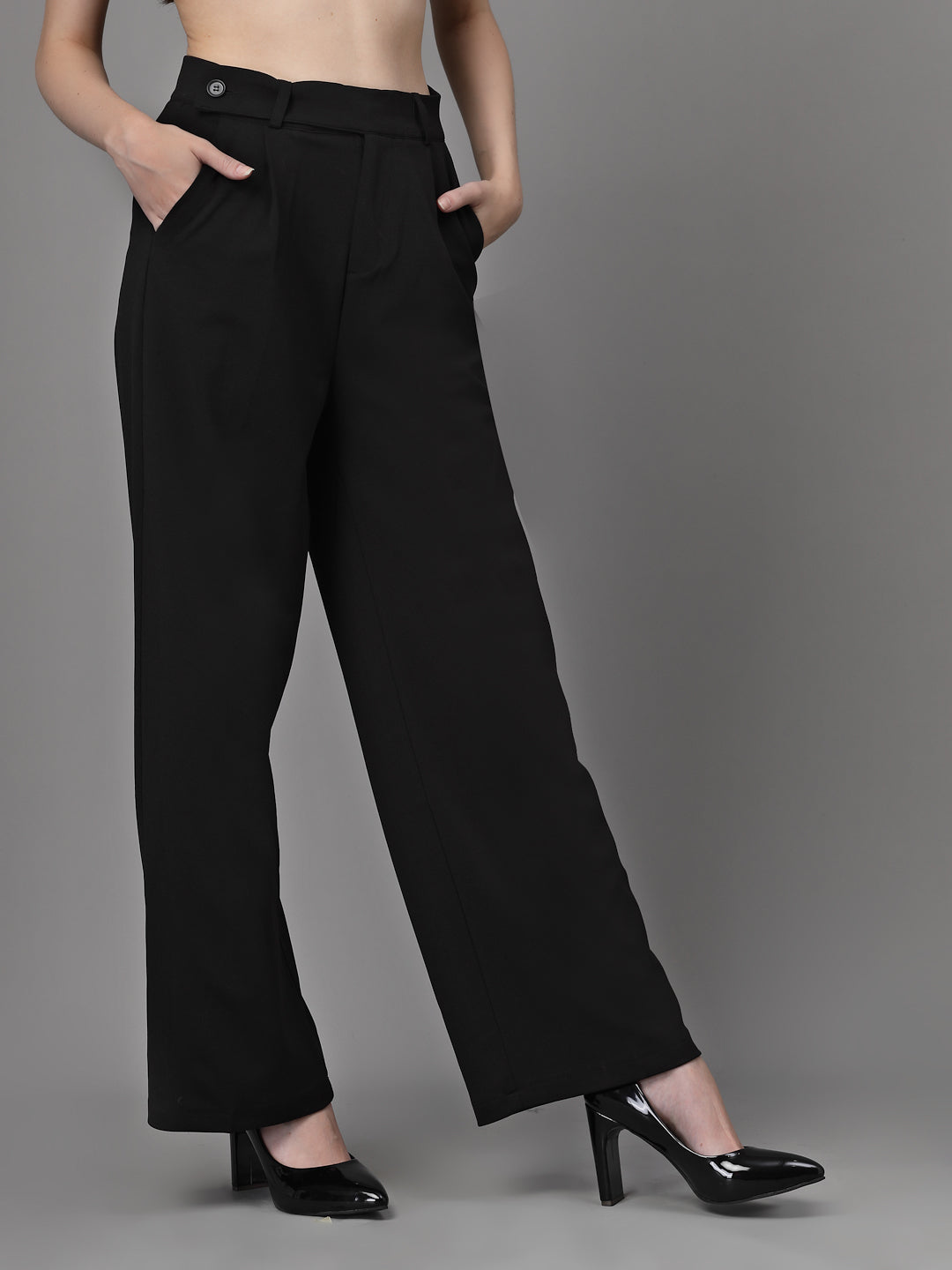 Women Black Solid Straight Fit Trouser