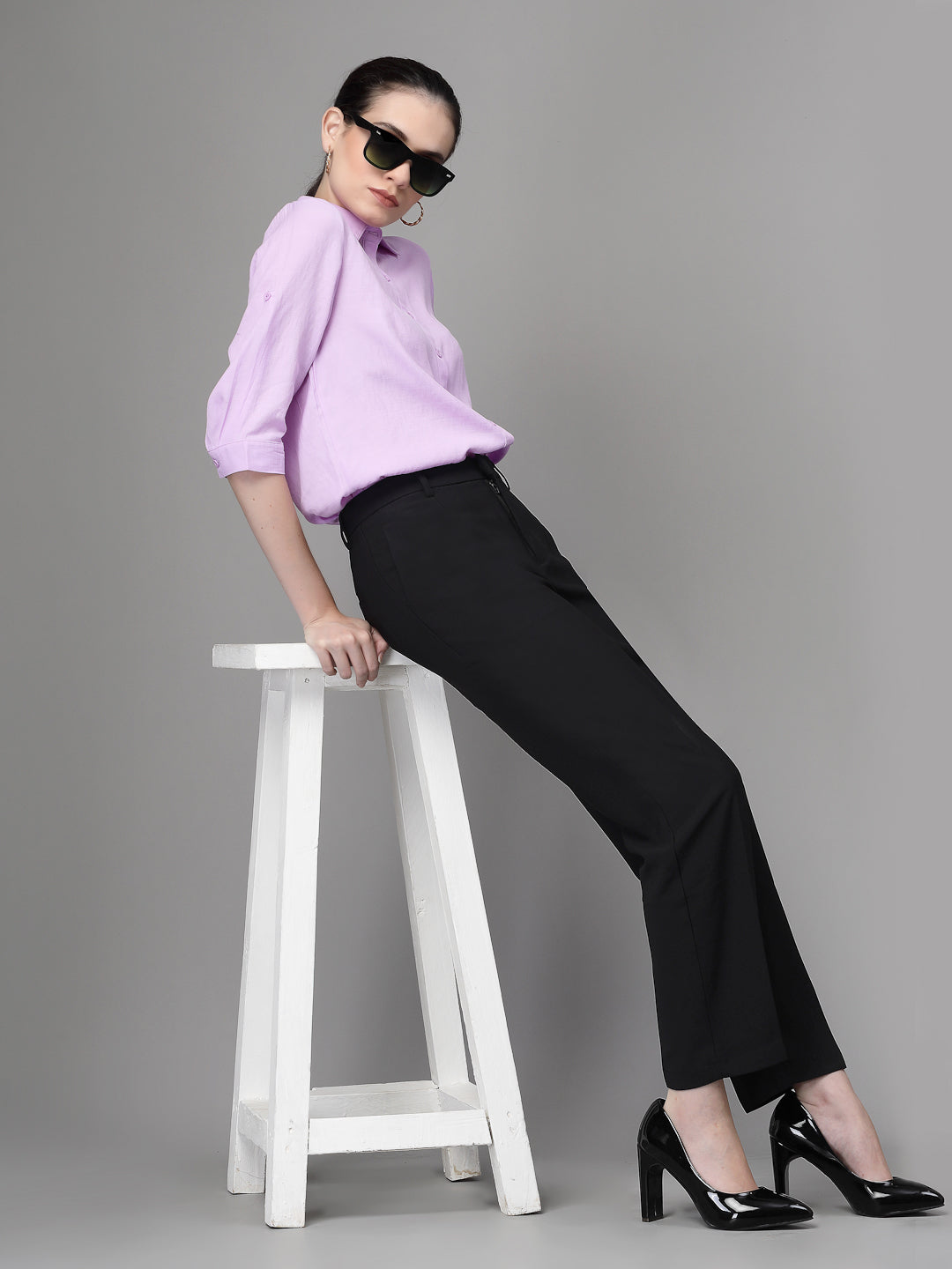 Women Black Mid Rise Solid Trouser - Global Republic