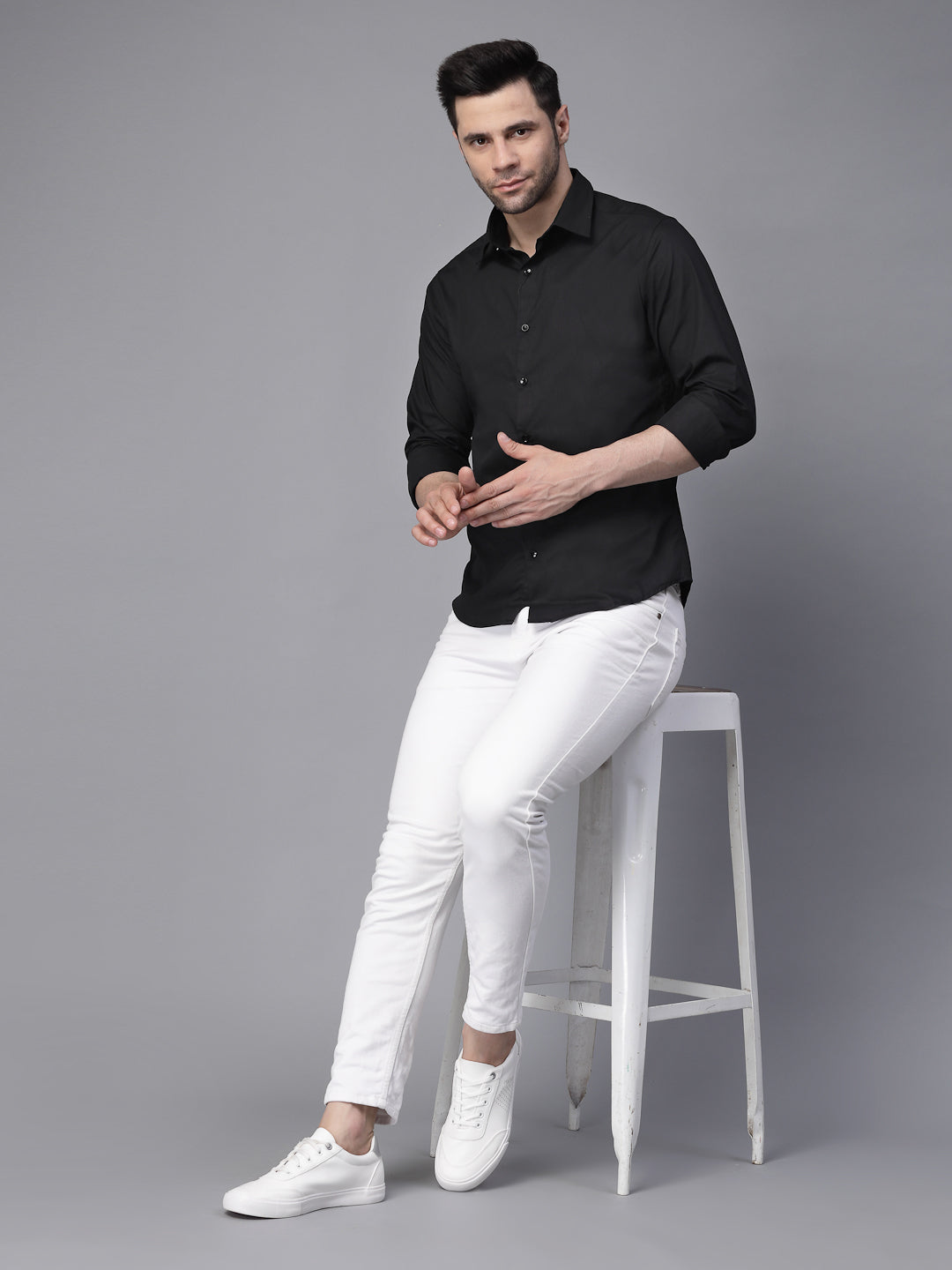 Mens Black Collar Neck Solid Regular Casual Shirt - Global Republic